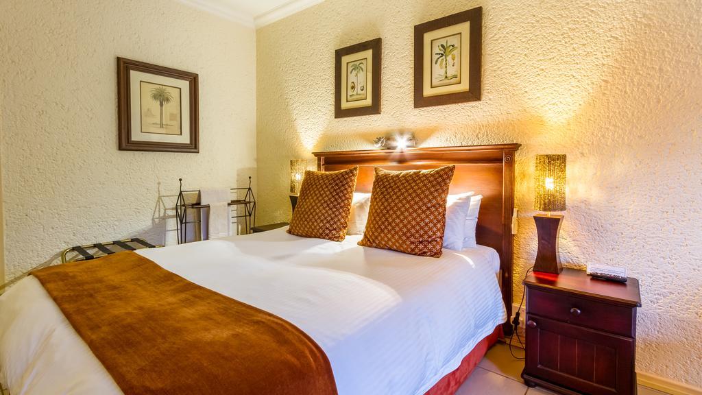 Joern'S Gaestehaus Mbombela Екстер'єр фото