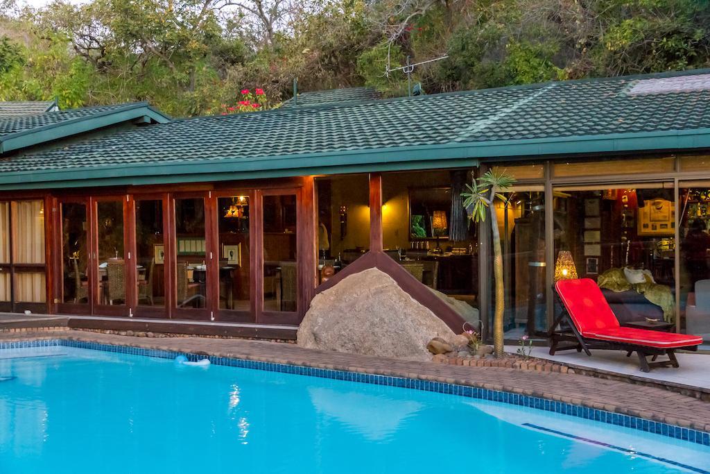 Joern'S Gaestehaus Mbombela Екстер'єр фото
